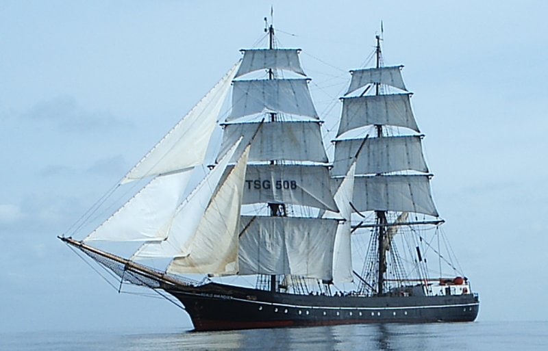 Segelschiff Roald Amundsen (Brigg)